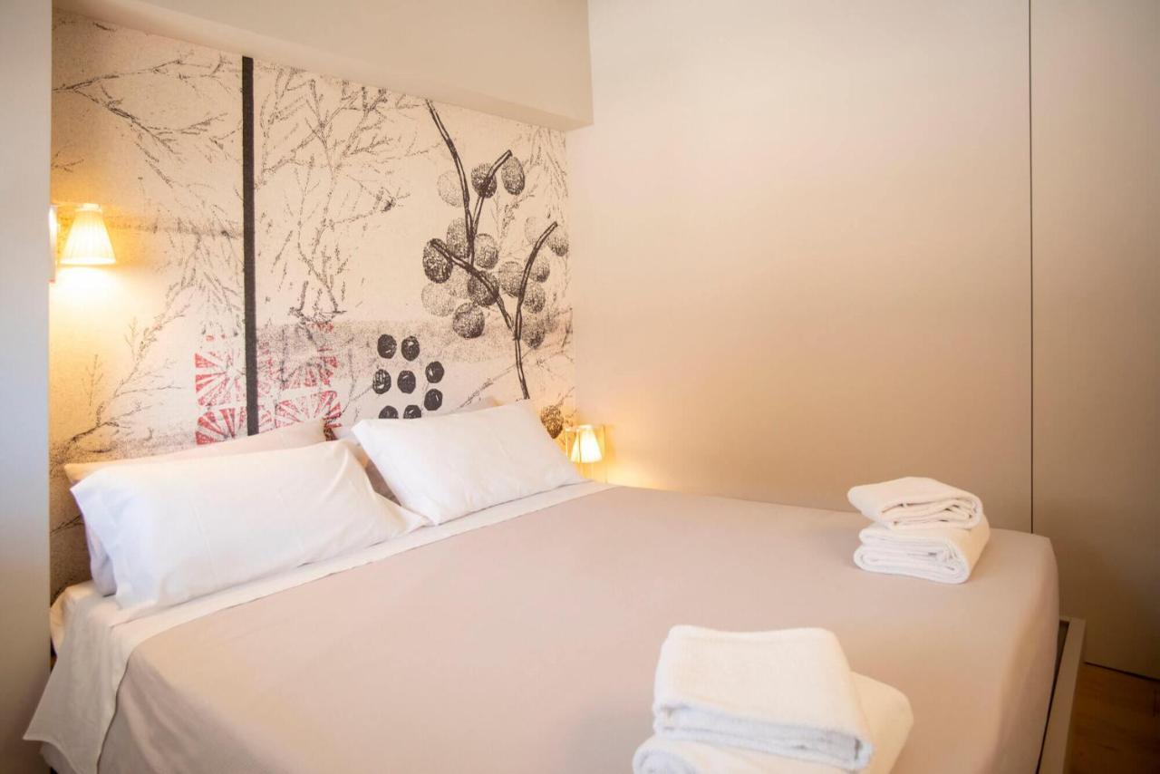 Time To Be - Luxury Apartments Centro Storico Пескьера-дель-Гарда Экстерьер фото